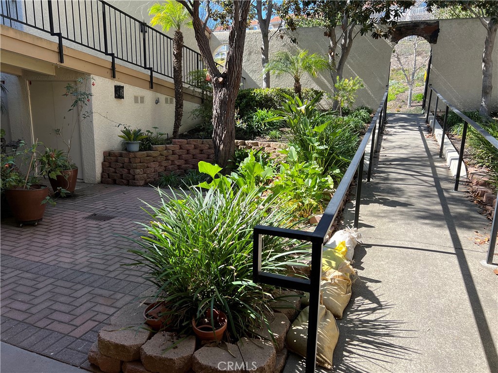 MLS #PV25037599 image #11