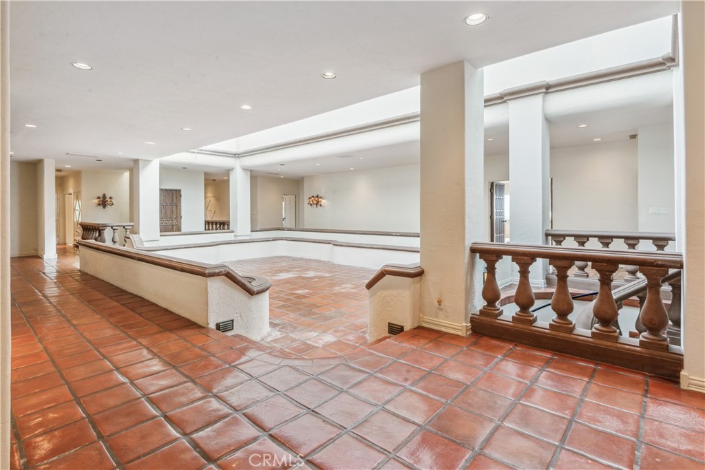 MLS #PV25046515 image #6