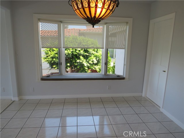MLS #PV25067939 image #5