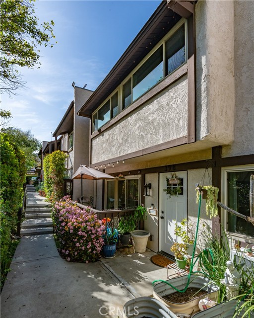 MLS #PV25082910 image #2