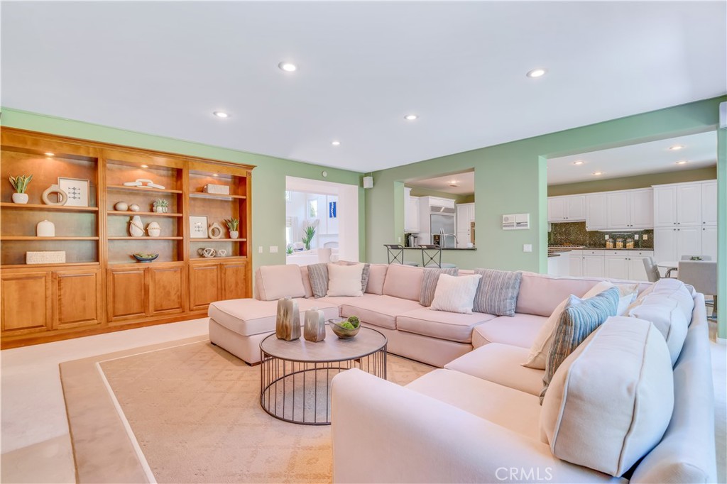 MLS #PV25084846 image #10