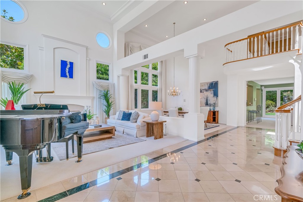 MLS #PV25084846 image #5