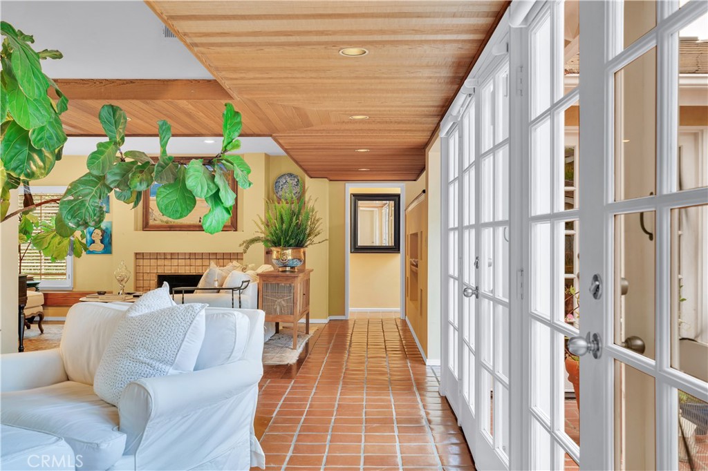 MLS #PV25098748 image #6