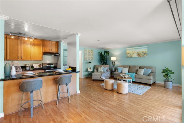 MLS #PV25101981 image #2