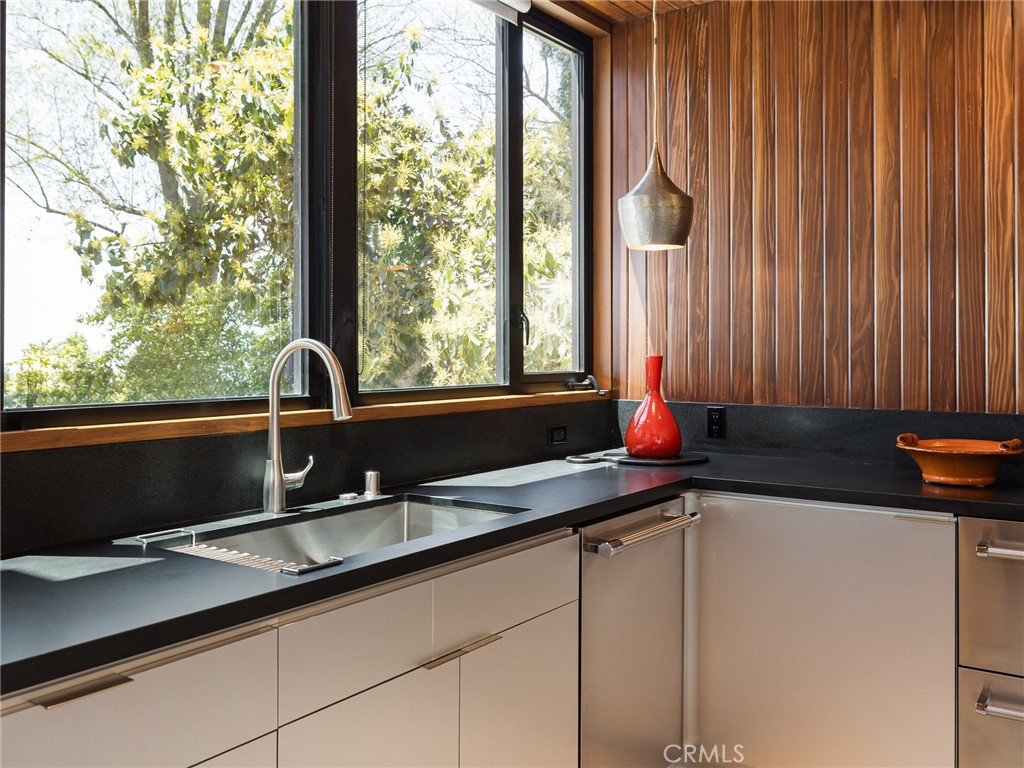 MLS #PV25107170 image #13