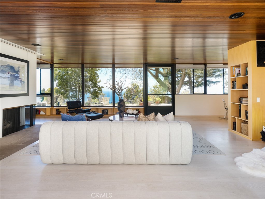 MLS #PV25107170 image #6