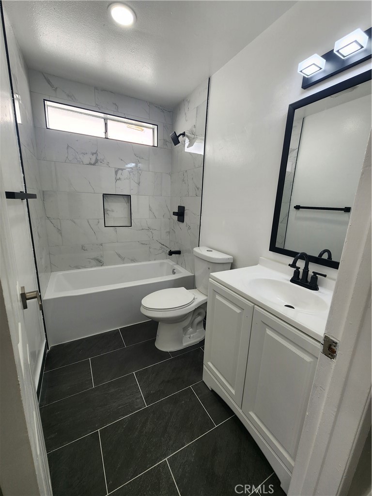 MLS #PV25111935 image #4