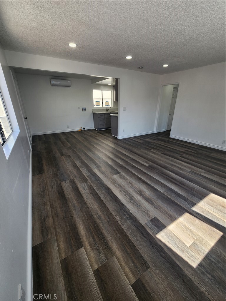 MLS #PV25111935 image #8