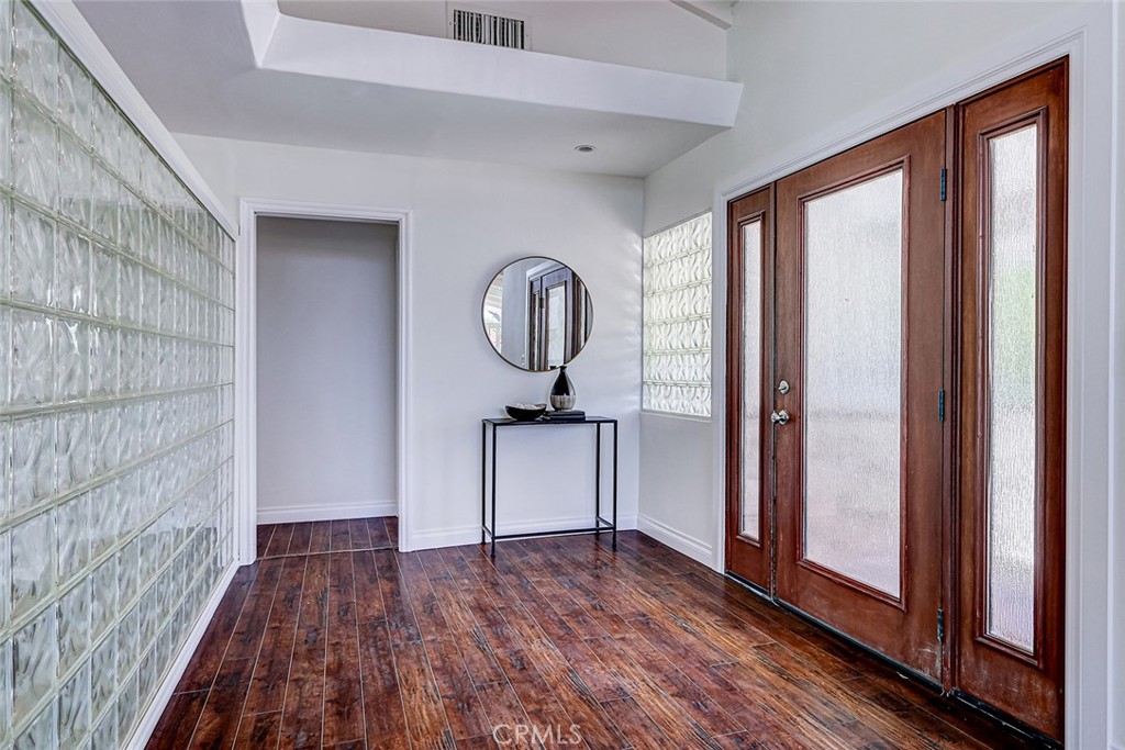 MLS #PV25122436 image #6