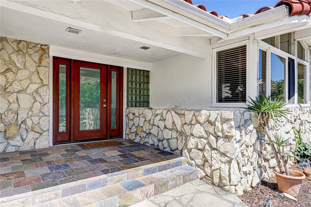 MLS #PV25122436 image #8