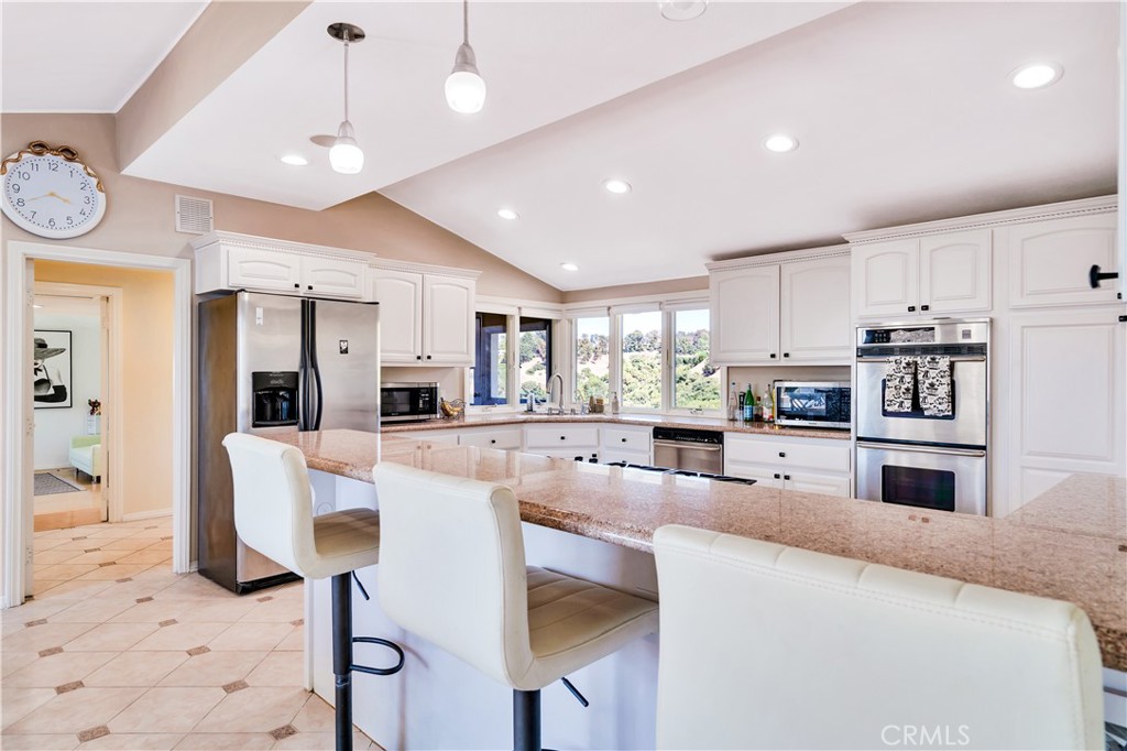 MLS #PV25157800 image #8