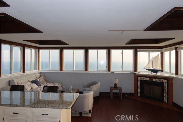 MLS #PV25181153 image #2