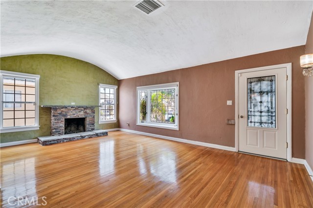 MLS #PV25183083 image #2