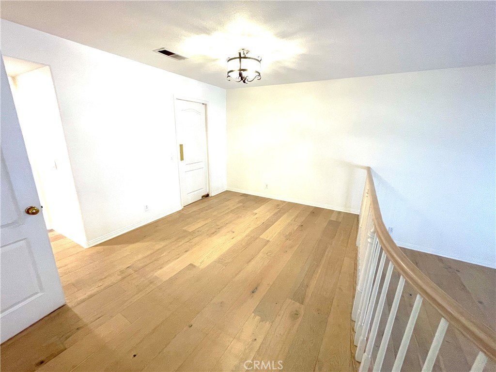 MLS #PV25189436 image #2