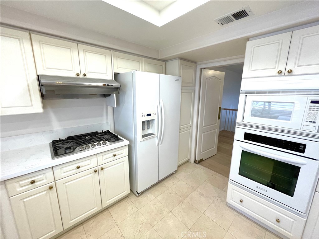 MLS #PV25189436 image #6