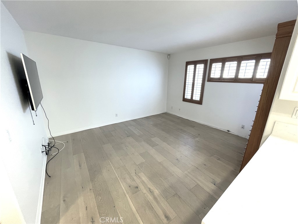 MLS #PV25189436 image #8