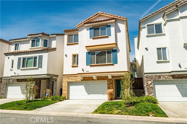 MLS #PV25190253 image #1