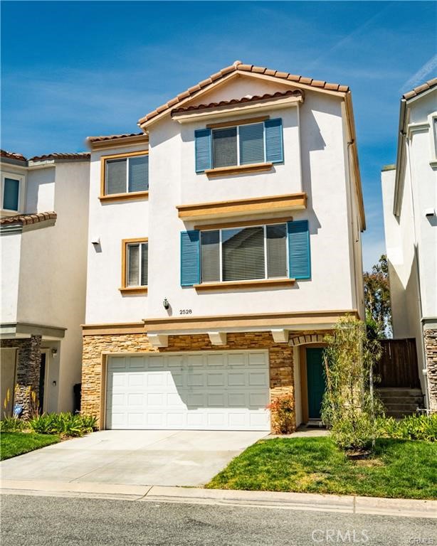 MLS #PV25190253 image #2