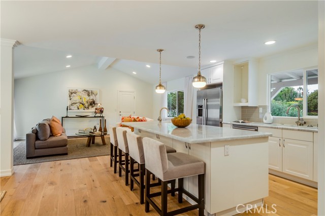 MLS #PV25191057 image #9