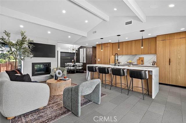 MLS #PV25191706 image #10