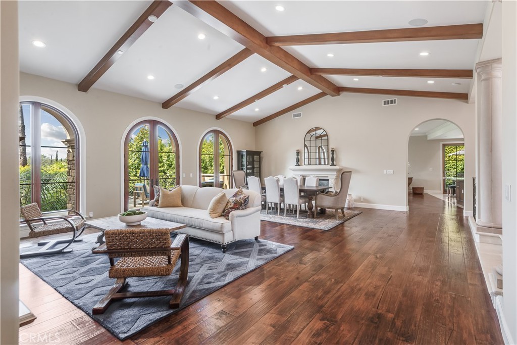 MLS #PV25194290 image #2