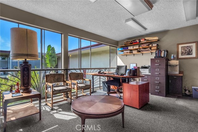 MLS #PV25200763 image #9