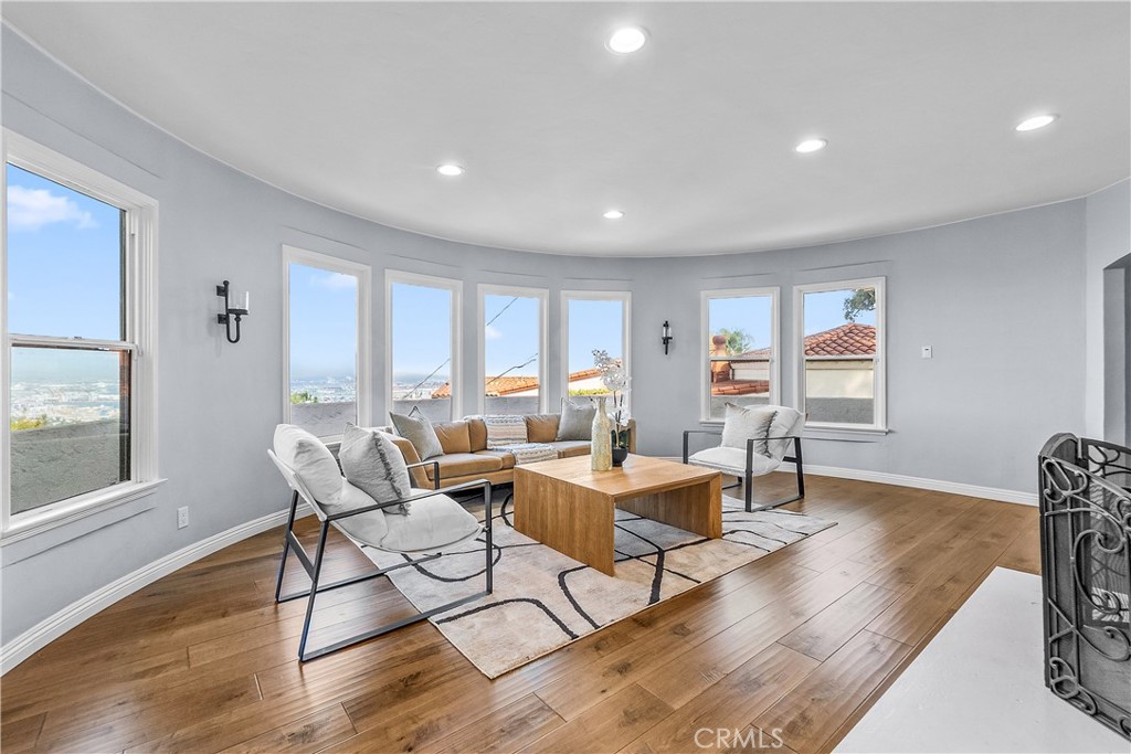 MLS #PV25202353 image #4