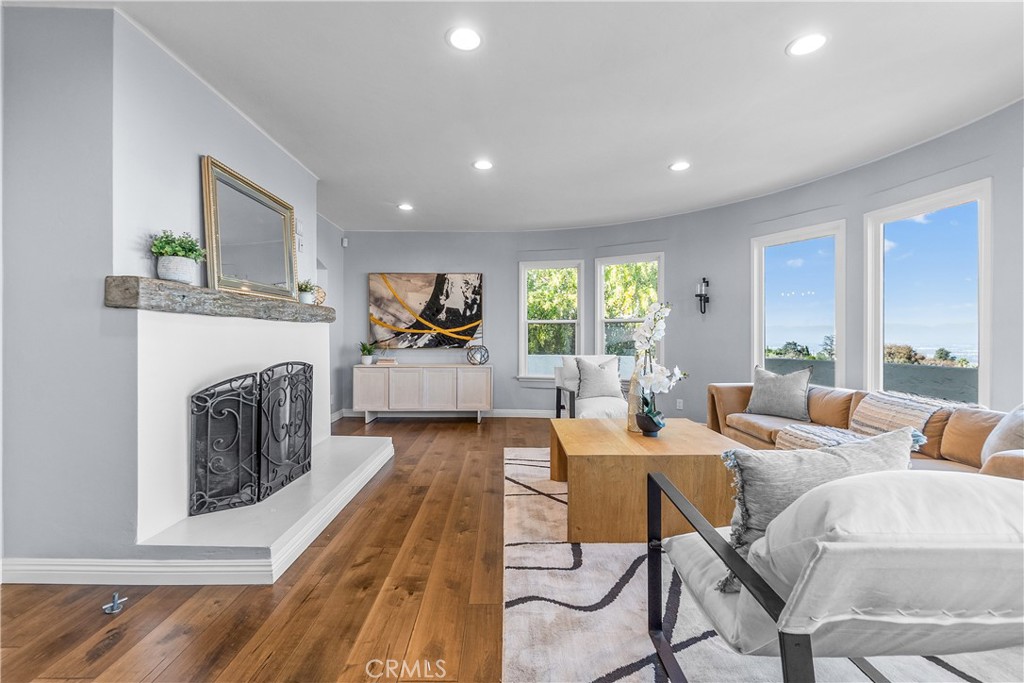 MLS #PV25202353 image #8