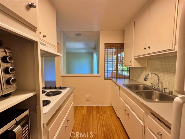 MLS #PV25220779 image #6