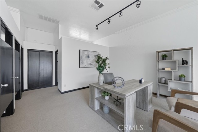 MLS #PV25220871 image #17