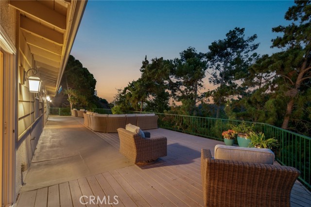 MLS #PV25221617 image #1