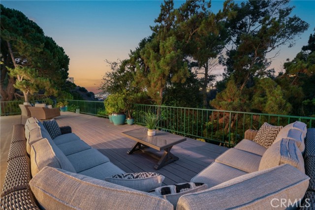 MLS #PV25221617 image #2