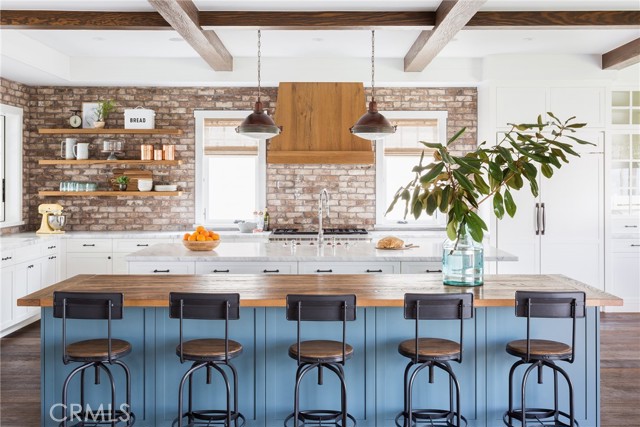 MLS #PV25223187 image #2