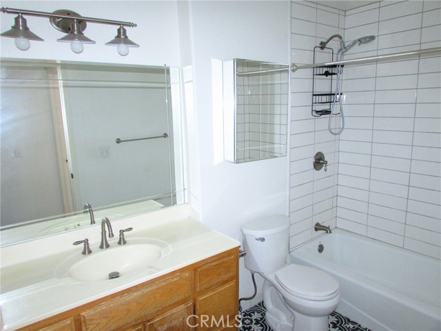 MLS #PV25226595 image #9