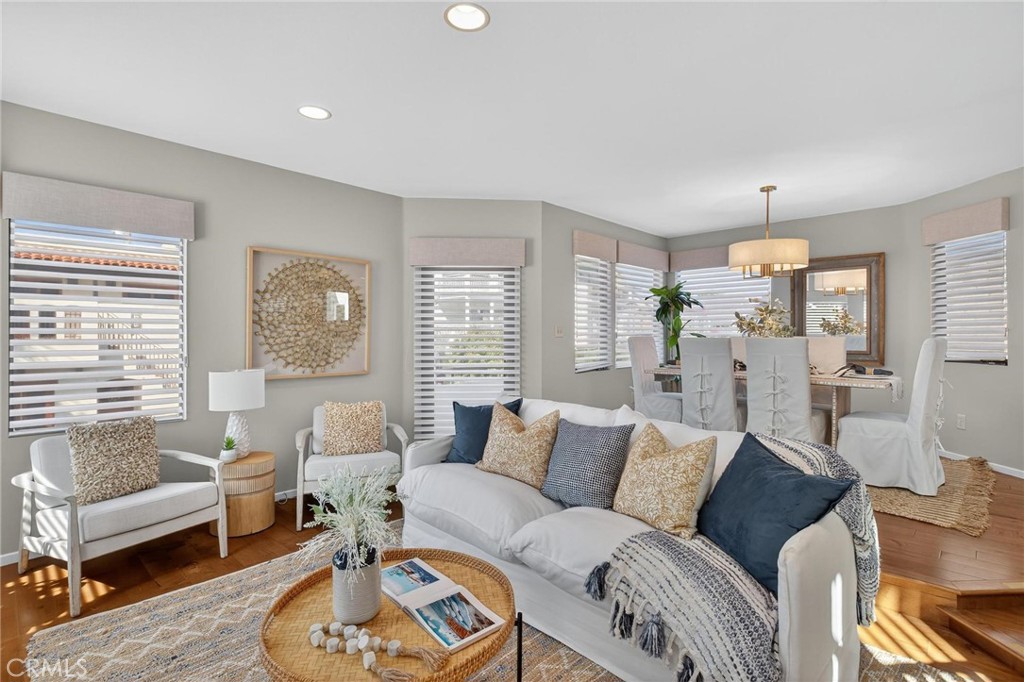 MLS #PV25228393 image #2