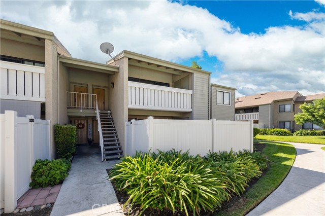 MLS #PV25228699 image #0