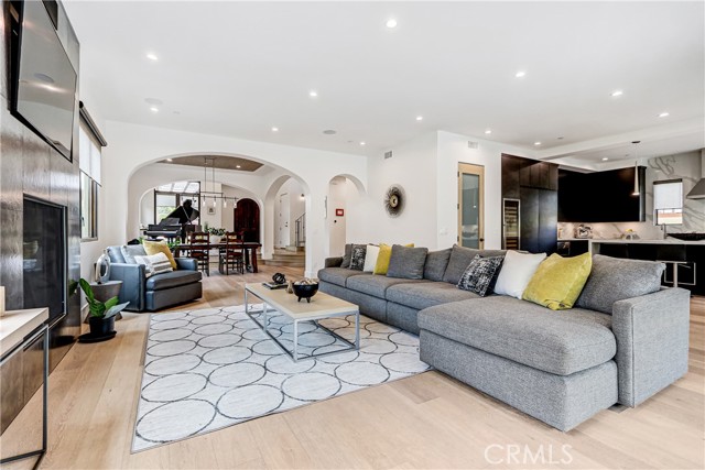 MLS #PV25229433 image #7