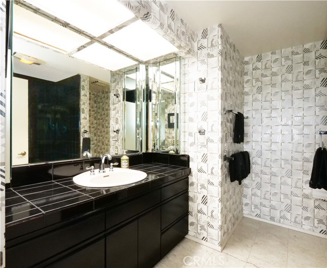 MLS #PV25230760 image #23