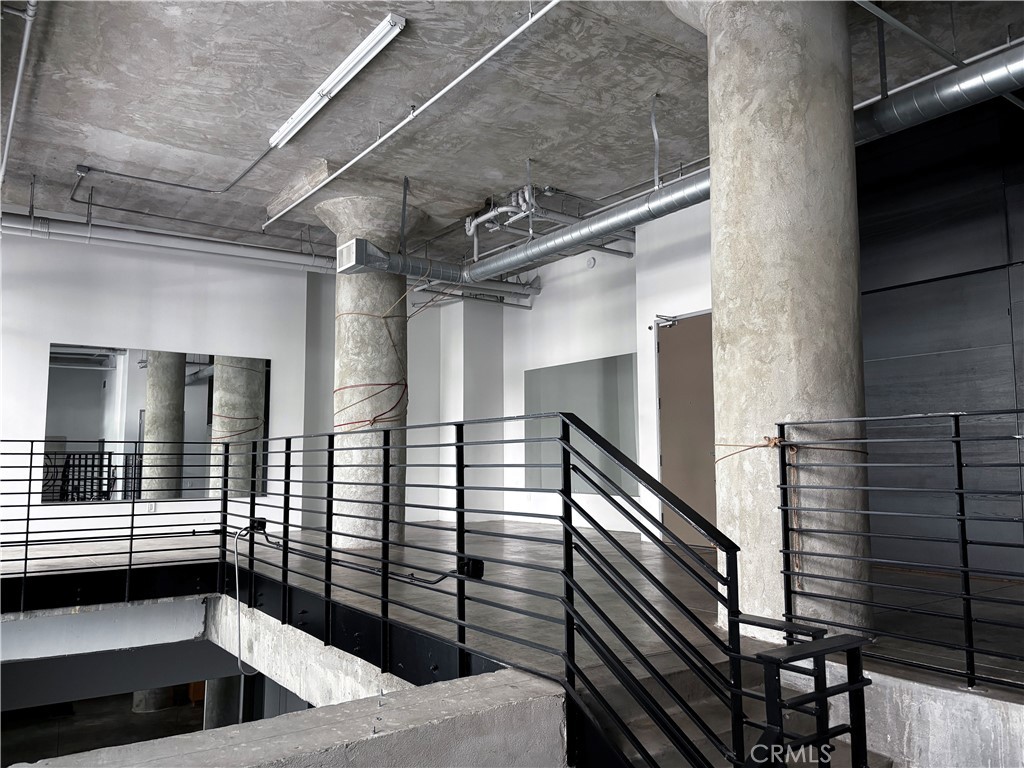 MLS #PV25231543 image #8