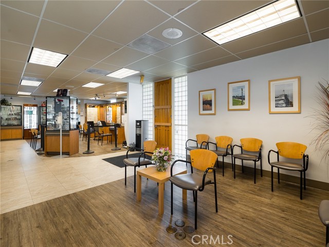 MLS #PV25231735 image #4