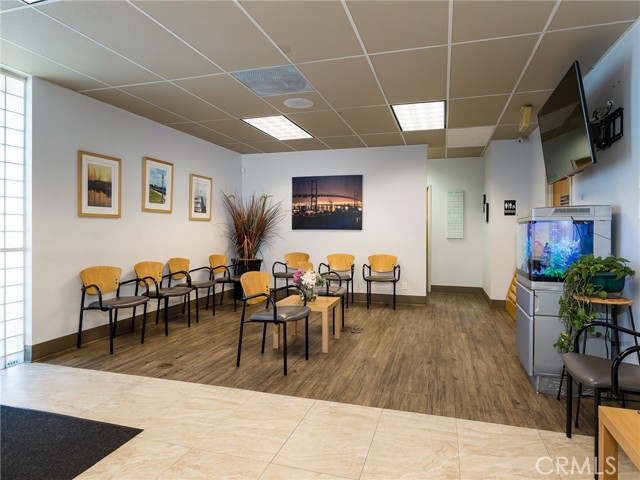 MLS #PV25231735 image #5