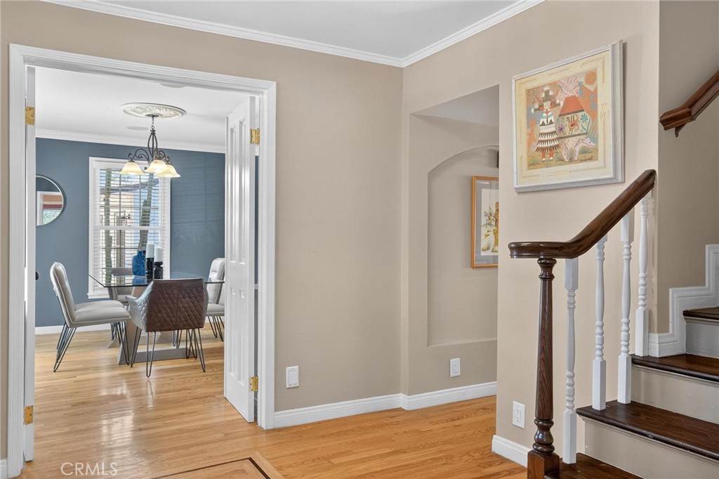 MLS #PV25233849 image #9