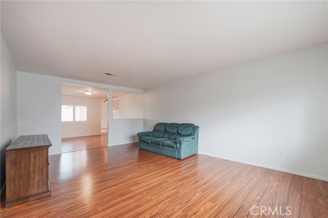 MLS #PV25234976 image #4