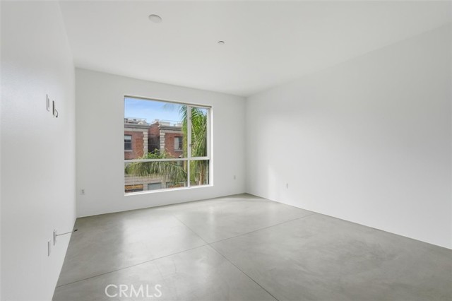 MLS #PV25235347 image #10