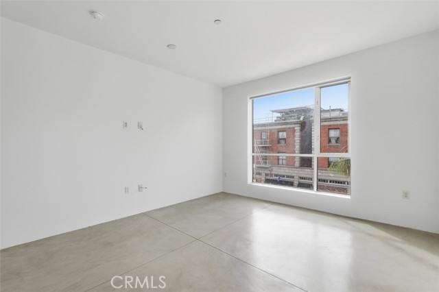 MLS #PV25235347 image #11