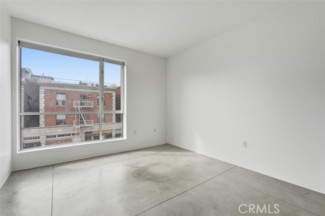 MLS #PV25235347 image #2