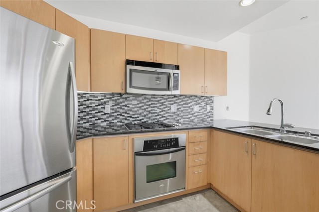 MLS #PV25235347 image #7