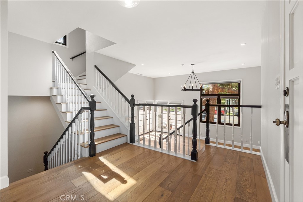 MLS #PV25236211 image #4