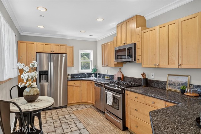 MLS #PV25236615 image #9