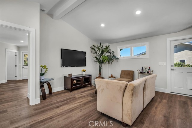 MLS #PV25239887 image #8